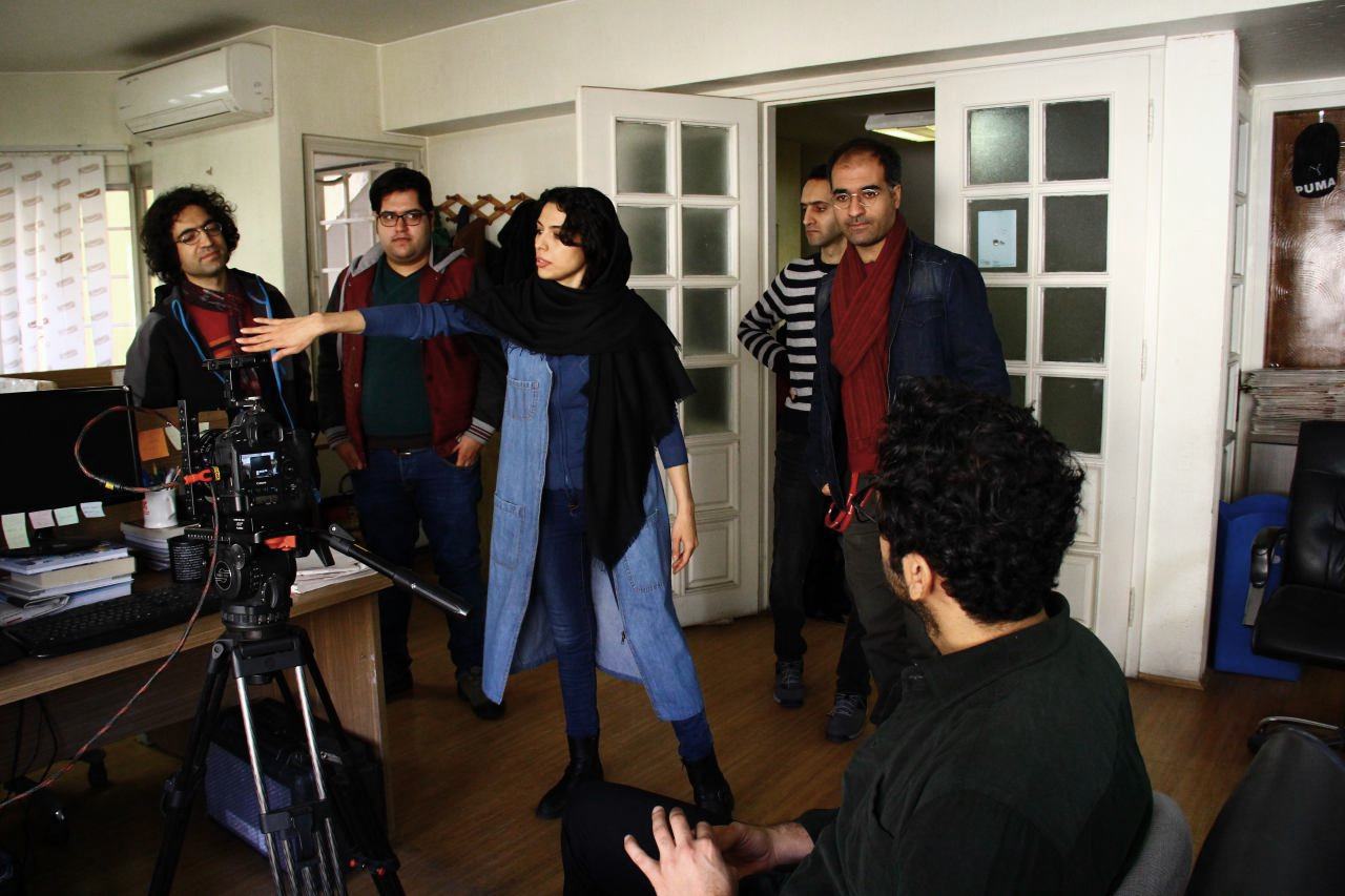 عکسهای پشت صحنه فیلم کوتاه ساین اوت