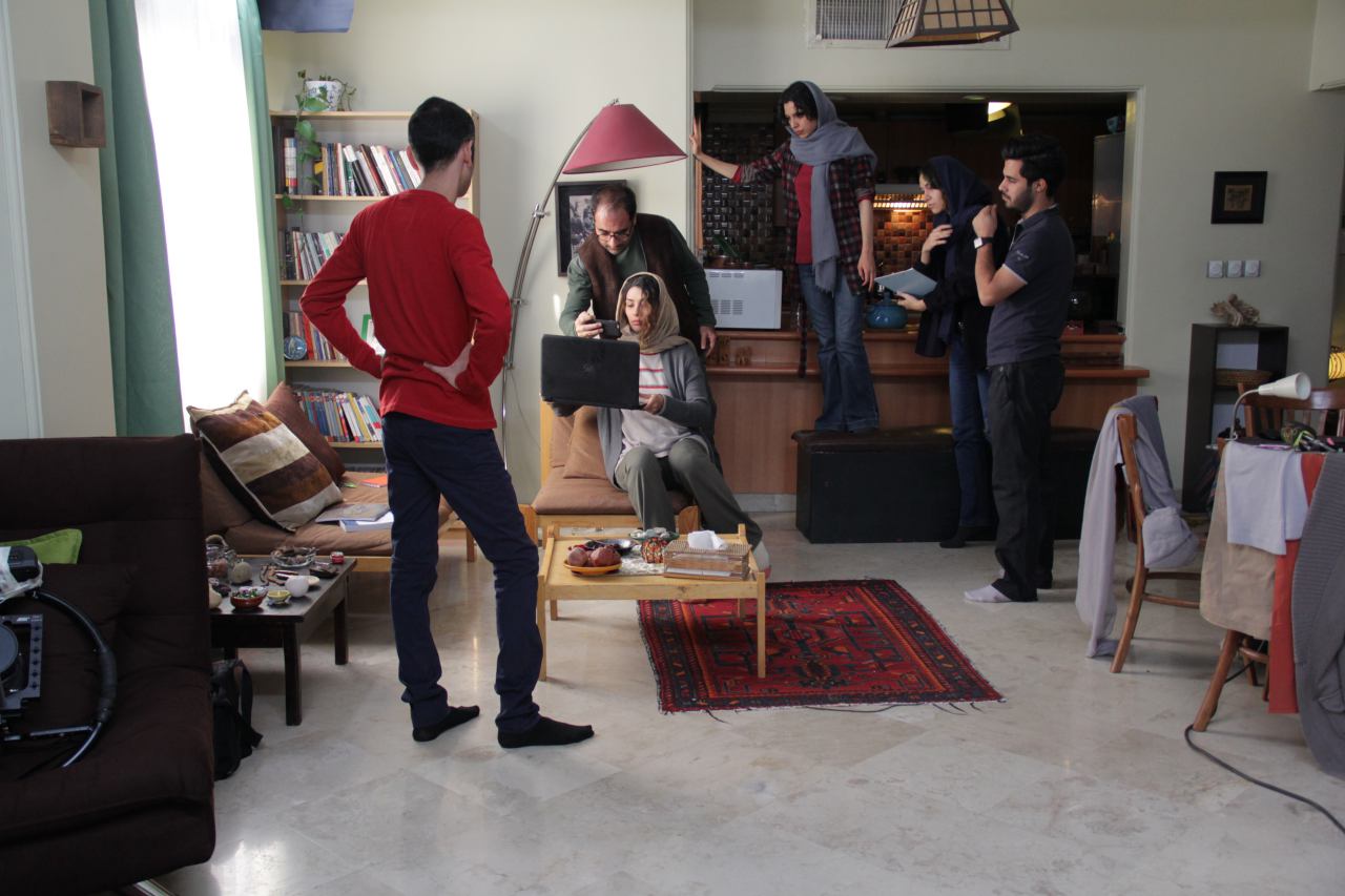 عکسهای پشت صحنه فیلم کوتاه ساین اوت